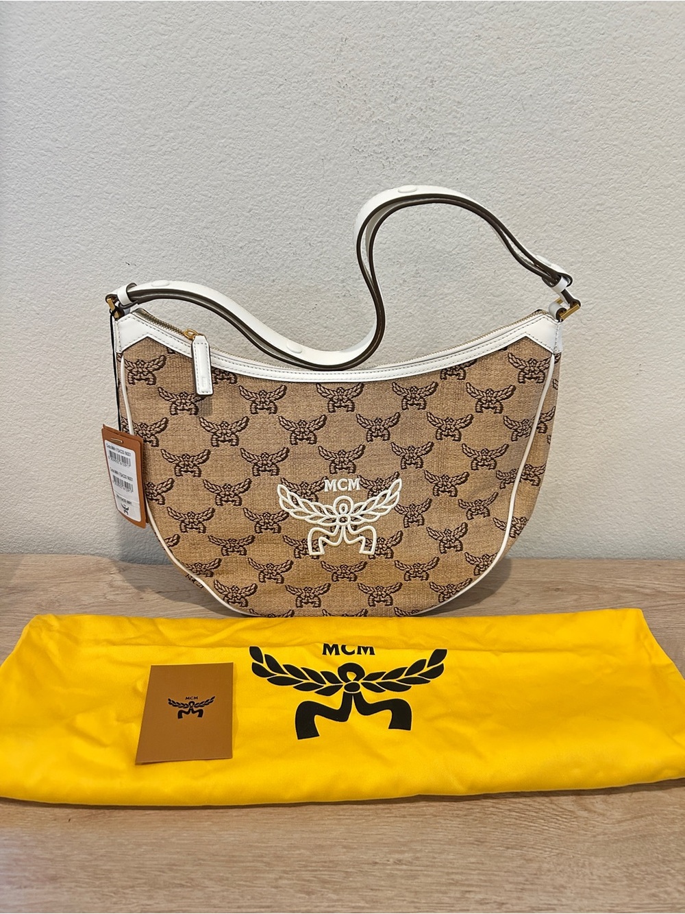 NWT MCM Himmel OTH Medium Hobo Bag with Dust Bag, $780 Retail